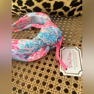 Iilly Pulitzer wide knotted headband